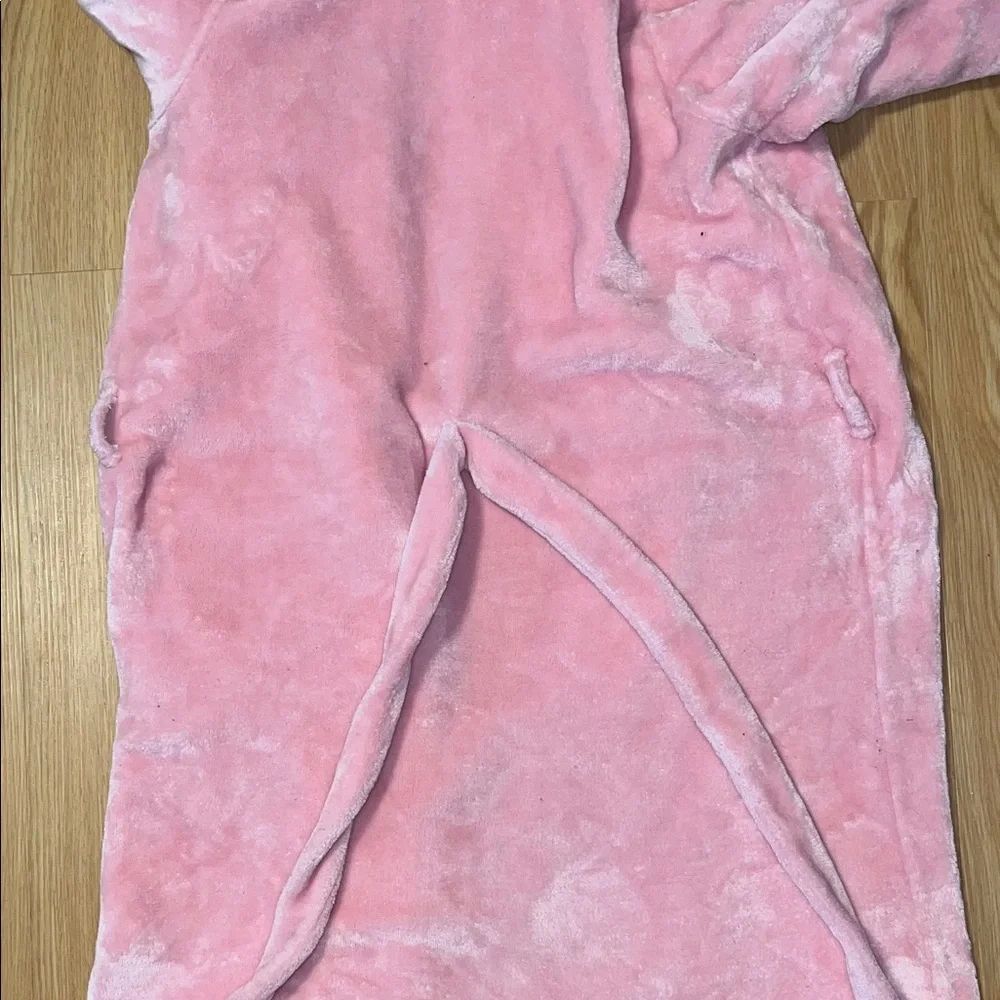 Lands' End Pink Kids Plush Robe, size 16